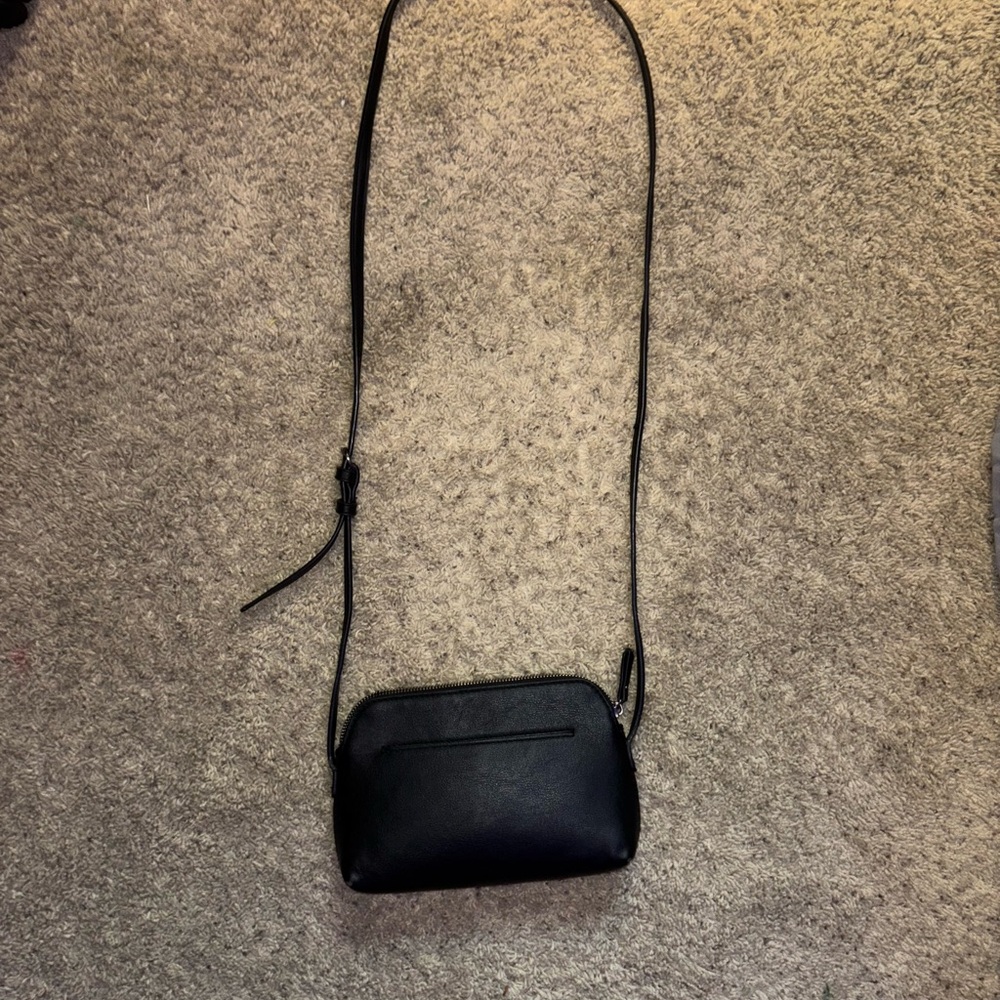 Elegant Black Crossbody Bag